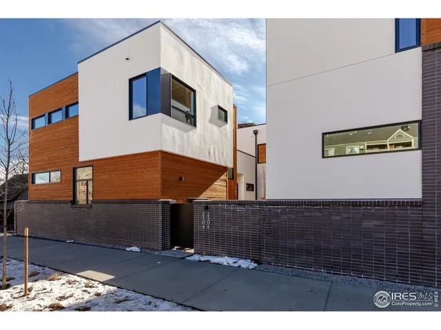 $1,570,000 | 2304 Pearl Street, Unit 2, Boulder, CO 80302