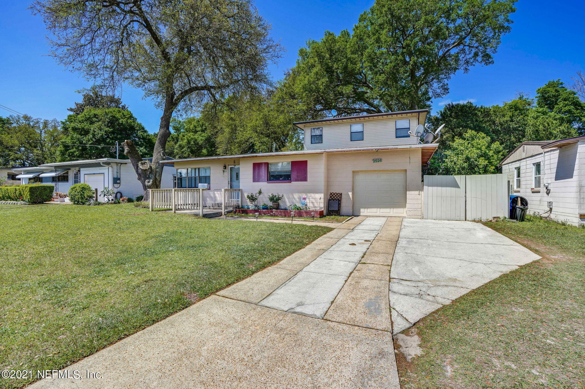 2528 Ligustrum Road Jacksonville, FL 32211 - Photo 2 of 35 4-web-or-mls-2825 Ligustrum Rd (4 of 41)
