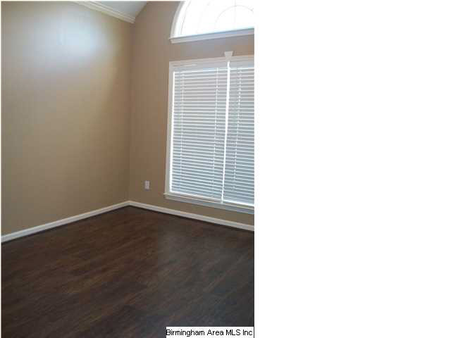581 Cahaba Manor Drive Pelham, AL 35124 - Photo 13 of 25