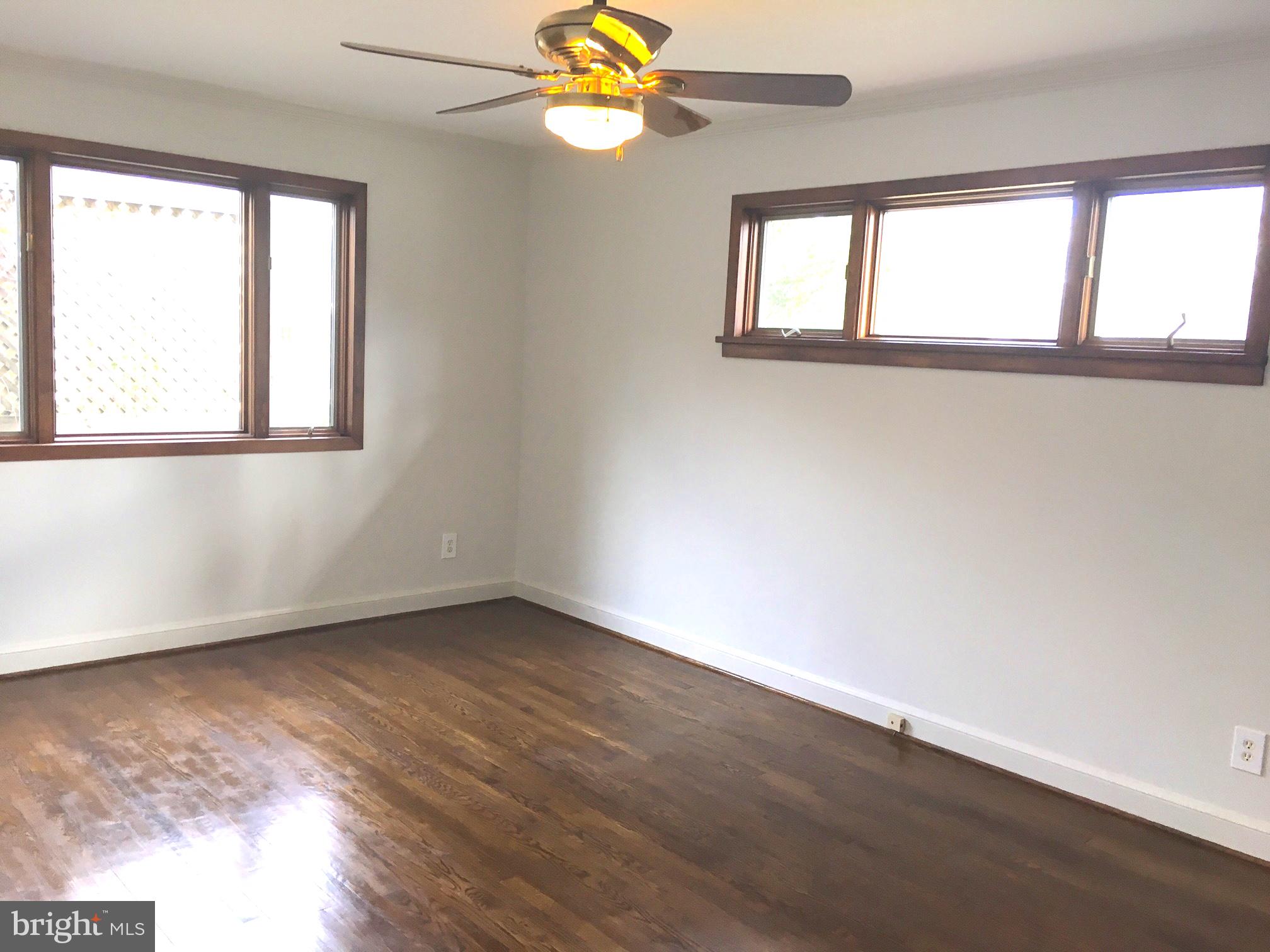 5700 Forest Place Bethesda, MD 20814 - Photo 8 of 20 Master bedroom with hardwood floors