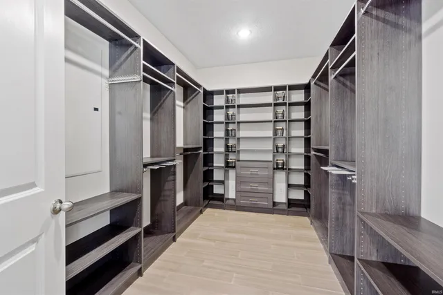 $574,900 | 5880 West 200 North, Marion, IN 46952