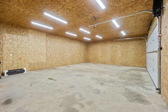 $574,900 | 5880 West 200 North, Marion, IN 46952