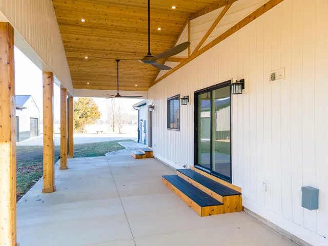 $574,900 | 5880 West 200 North, Marion, IN 46952