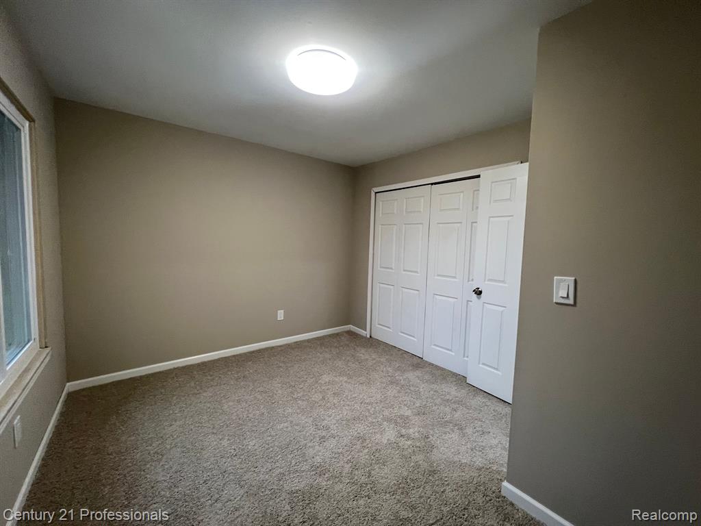 7231 Morton Taylor N Road Canton, MI 48187 - Photo 27 of 31