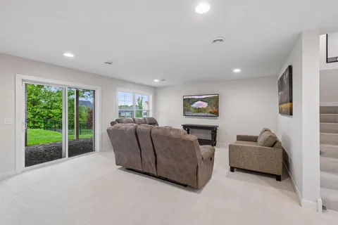 $1,075,000 | 5310 Scenic Loop Run, Chaska, MN 55318