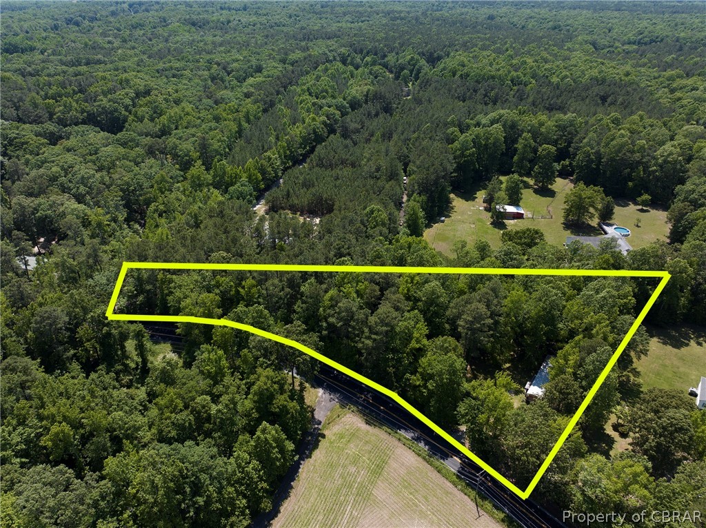 9538 Burkes Pond Road Gloucester, VA 23061 - Photo 9 of 9