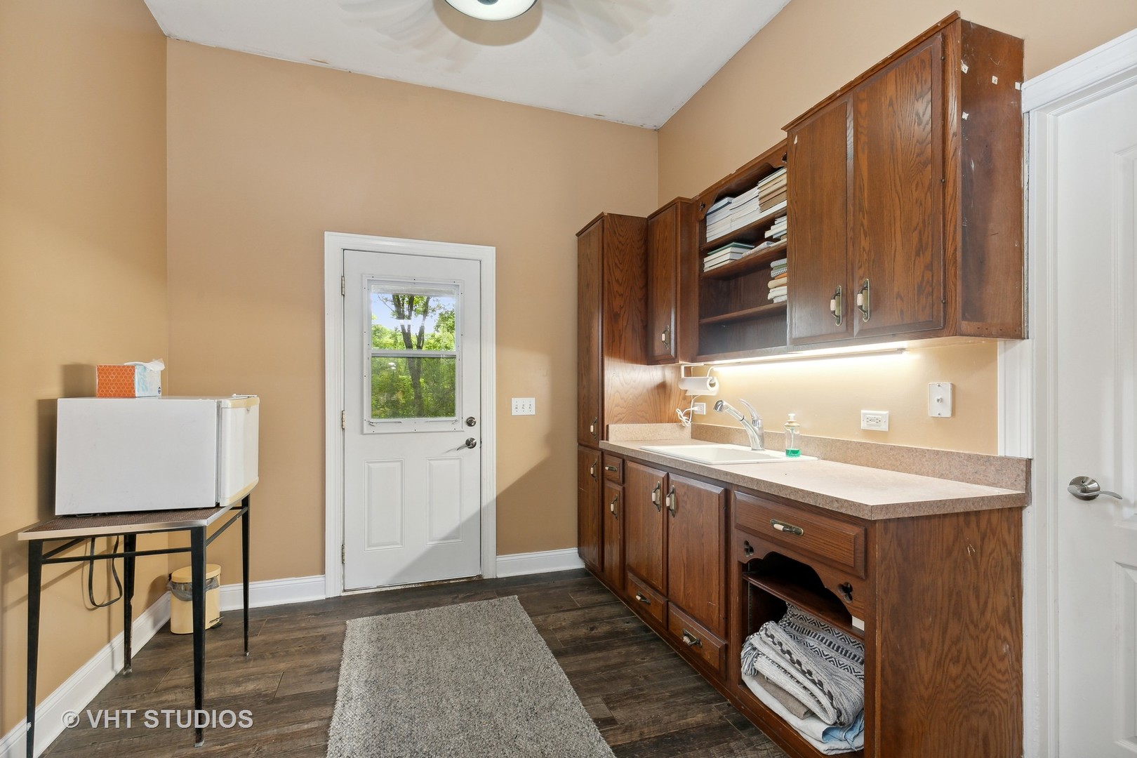 8902 Voss Road Marengo, IL 60152 - Photo 23 of 35 a kitchen with a sink cabinets and window