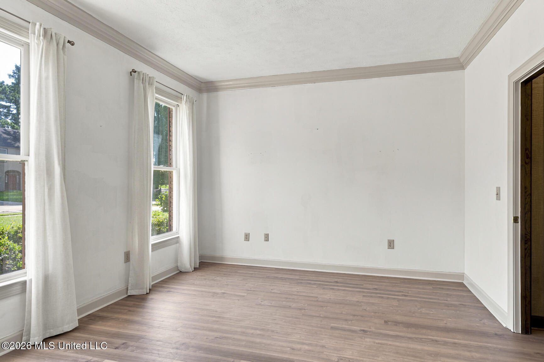 1025 Northpointe Drive Jackson, MS 39211 - Photo 5 of 40 1025 Northpointe Dr-12