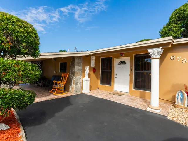 $425,000 | 6731 Roosevelt Street, Hollywood, FL 33024