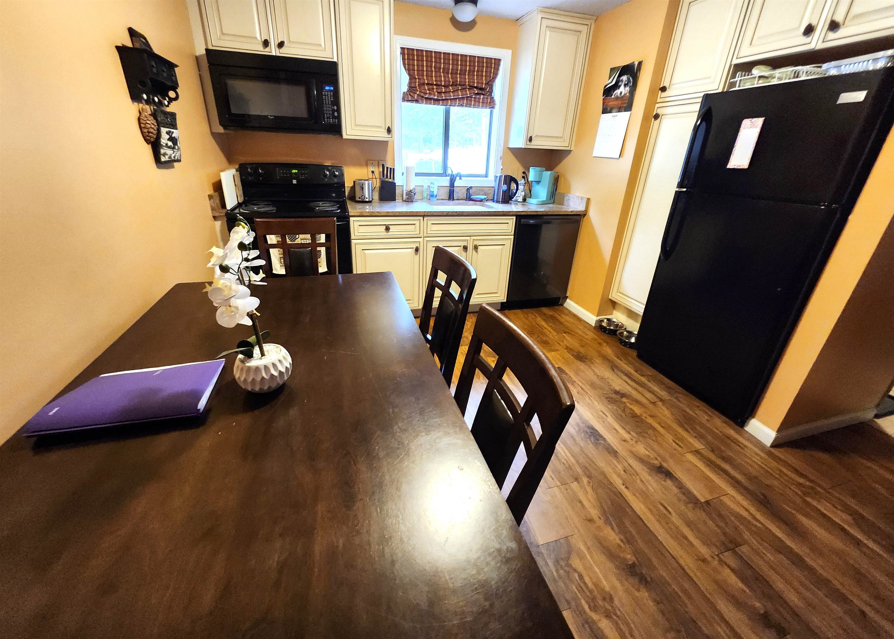 12 Streamside Drive, Unit 7 Campton, NH 03223 - Photo 4 of 17