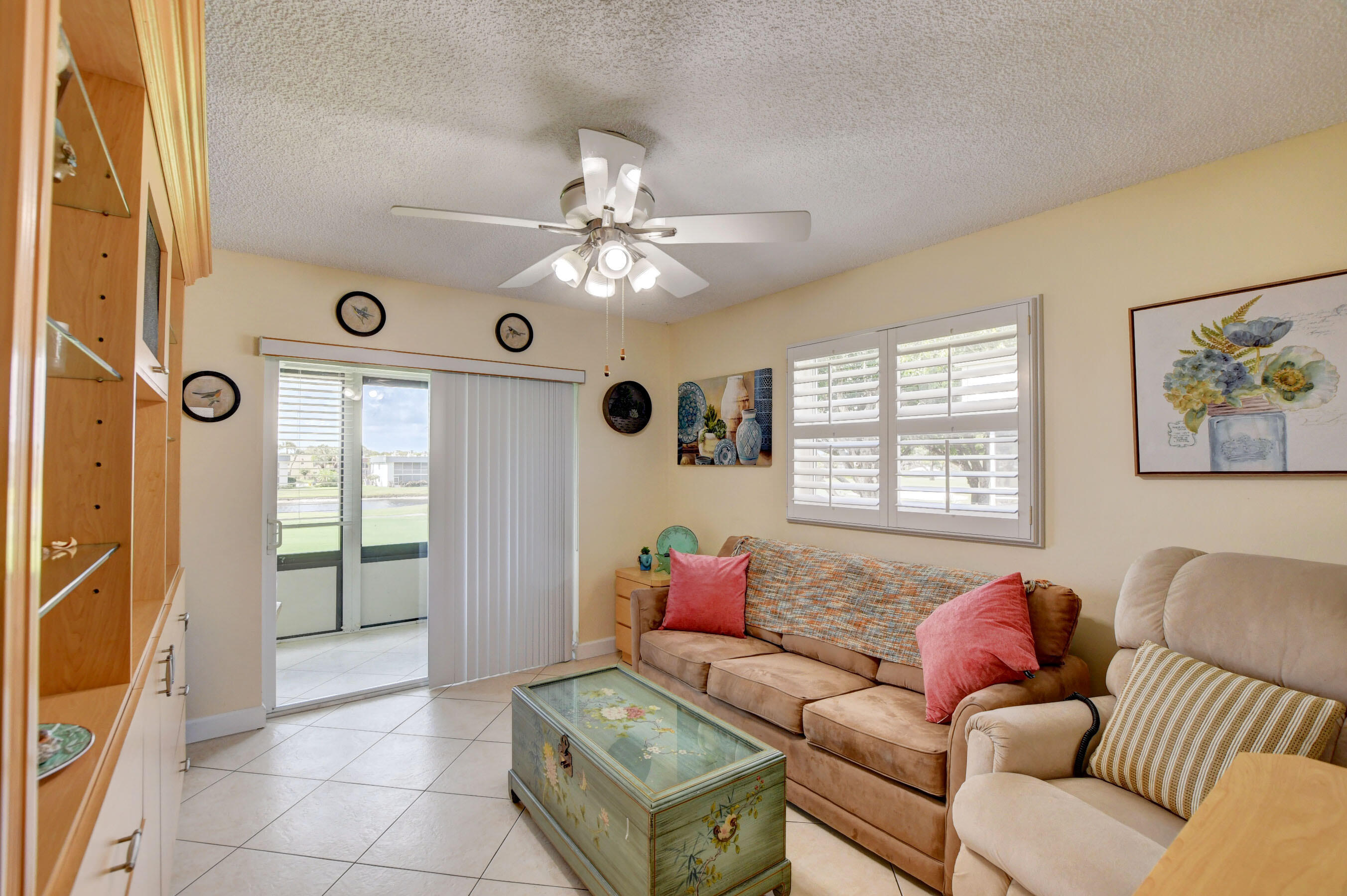 183 Normandy Lane Delray Beach, FL 33484 - Photo 10 of 37 Guest BR/Den