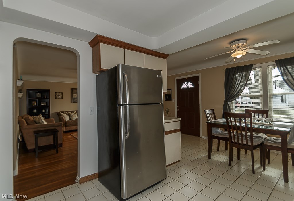 31801 Glenhurst Road Willowick, OH 44095 - Photo 11 of 28
