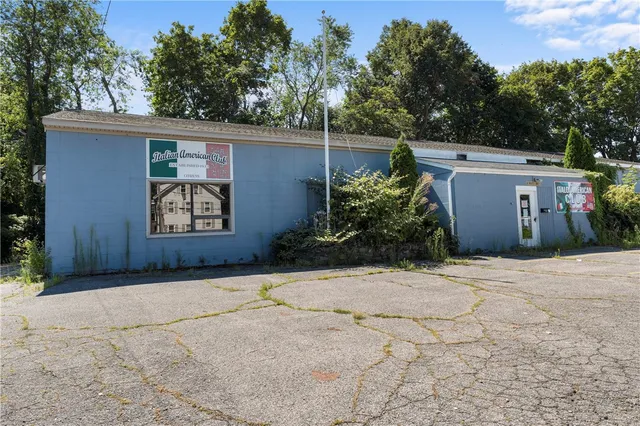 $350,000 | 13 Kelly Street, Warren, RI 02885