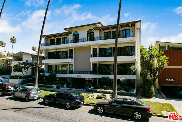 $7,495 | 12320 Montana Avenue, Unit 201, Los Angeles, CA 90049