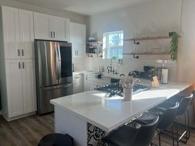5627 Avenue R Galveston, TX 77551 - Photo 15 of 31 Kitchen 2nd floor