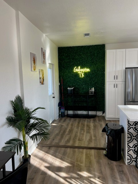 5627 Avenue R Galveston, TX 77551 - Photo 19 of 31 Kitchen 2nd floor