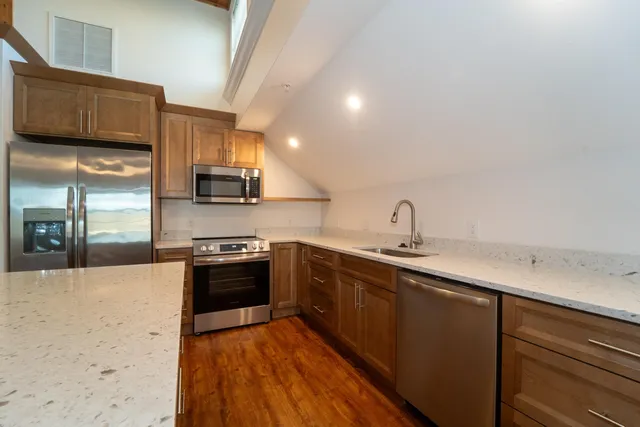 $2,250 | 11 Aviles Street, Unit 3C, St. Augustine, FL 32084