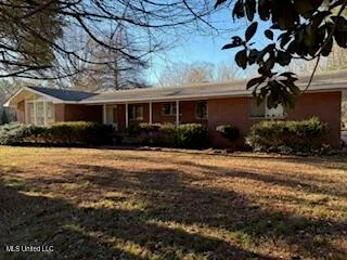 $265,000 | 377 Highway 550, Brookhaven, MS 39601