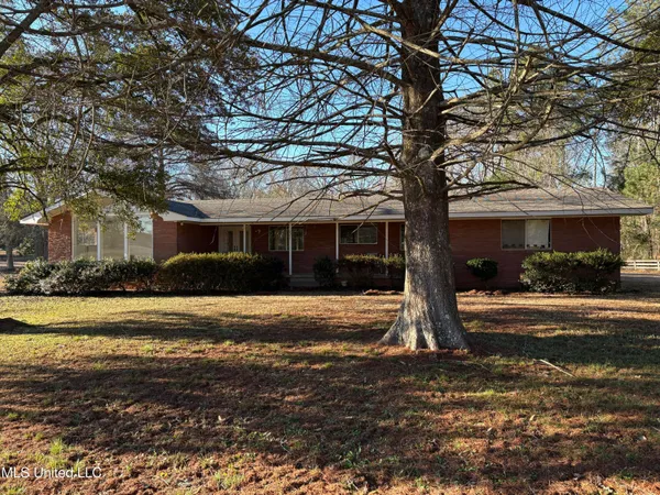 $265,000 | 377 Highway 550, Brookhaven, MS 39601