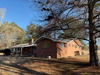 $265,000 | 377 Highway 550, Brookhaven, MS 39601
