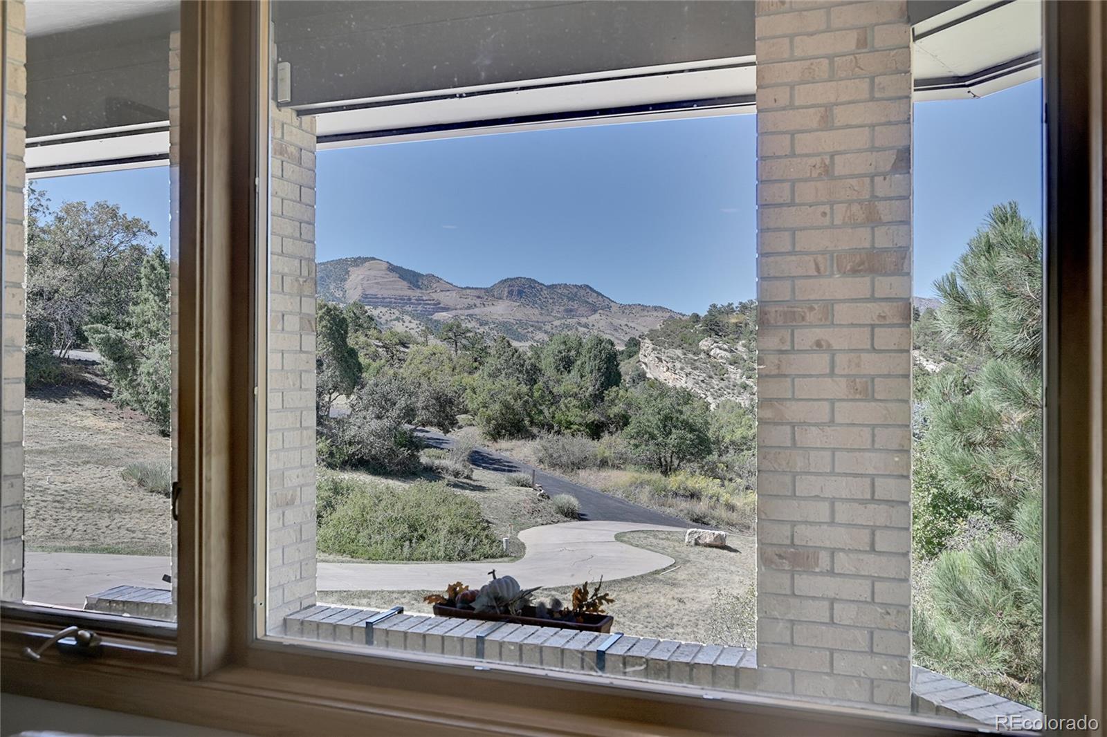 5808 Crestbrook Circle Morrison, CO 80465 - Photo 10 of 49