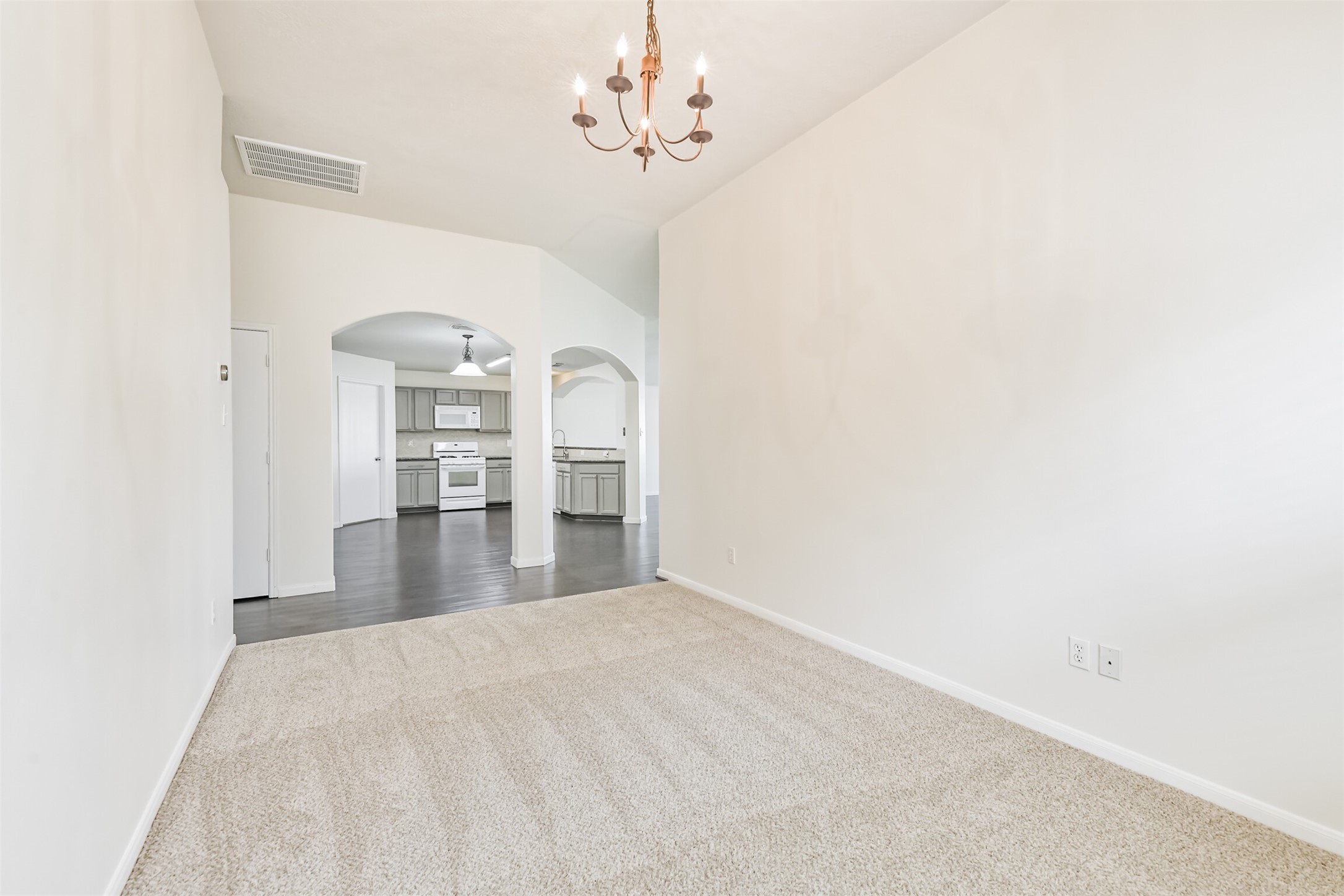 2415 Fox River Lane Spring, TX 77386 - Photo 16 of 34 a view of empty room with a ceiling fan