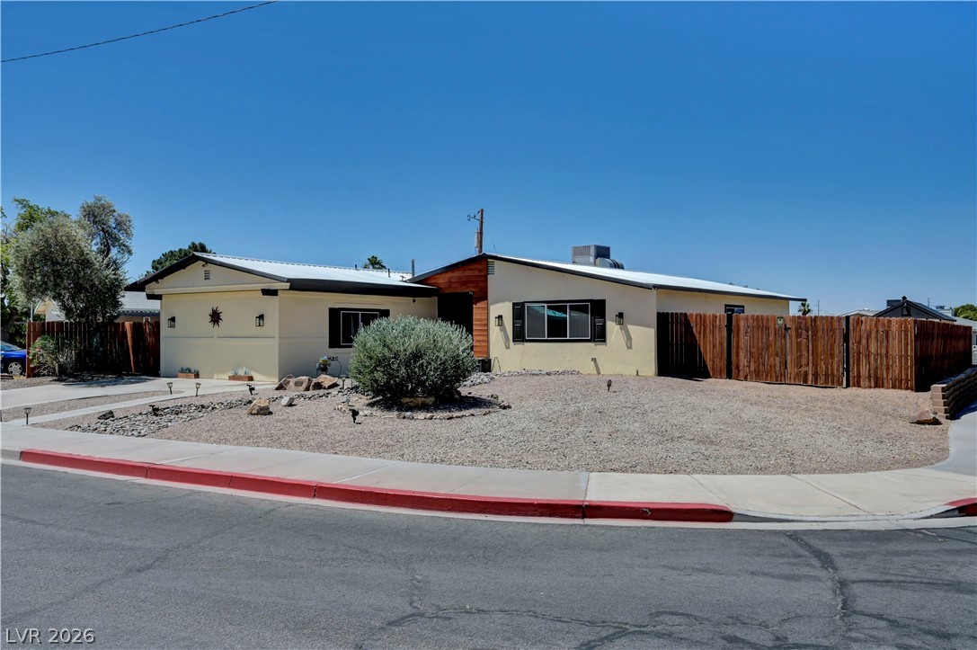 1102 Arapaho Way Boulder City, NV 89005 - Photo 47 of 50
