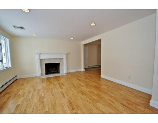 33 East Evergreen Road Natick, MA 01760 - Photo 2 of 15