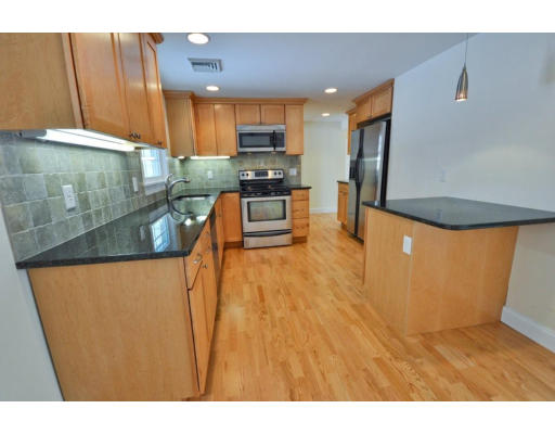 33 East Evergreen Road Natick, MA 01760 - Photo 5 of 15