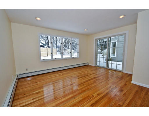 33 East Evergreen Road Natick, MA 01760 - Photo 9 of 15