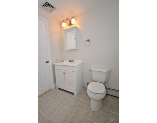 33 East Evergreen Road Natick, MA 01760 - Photo 10 of 15