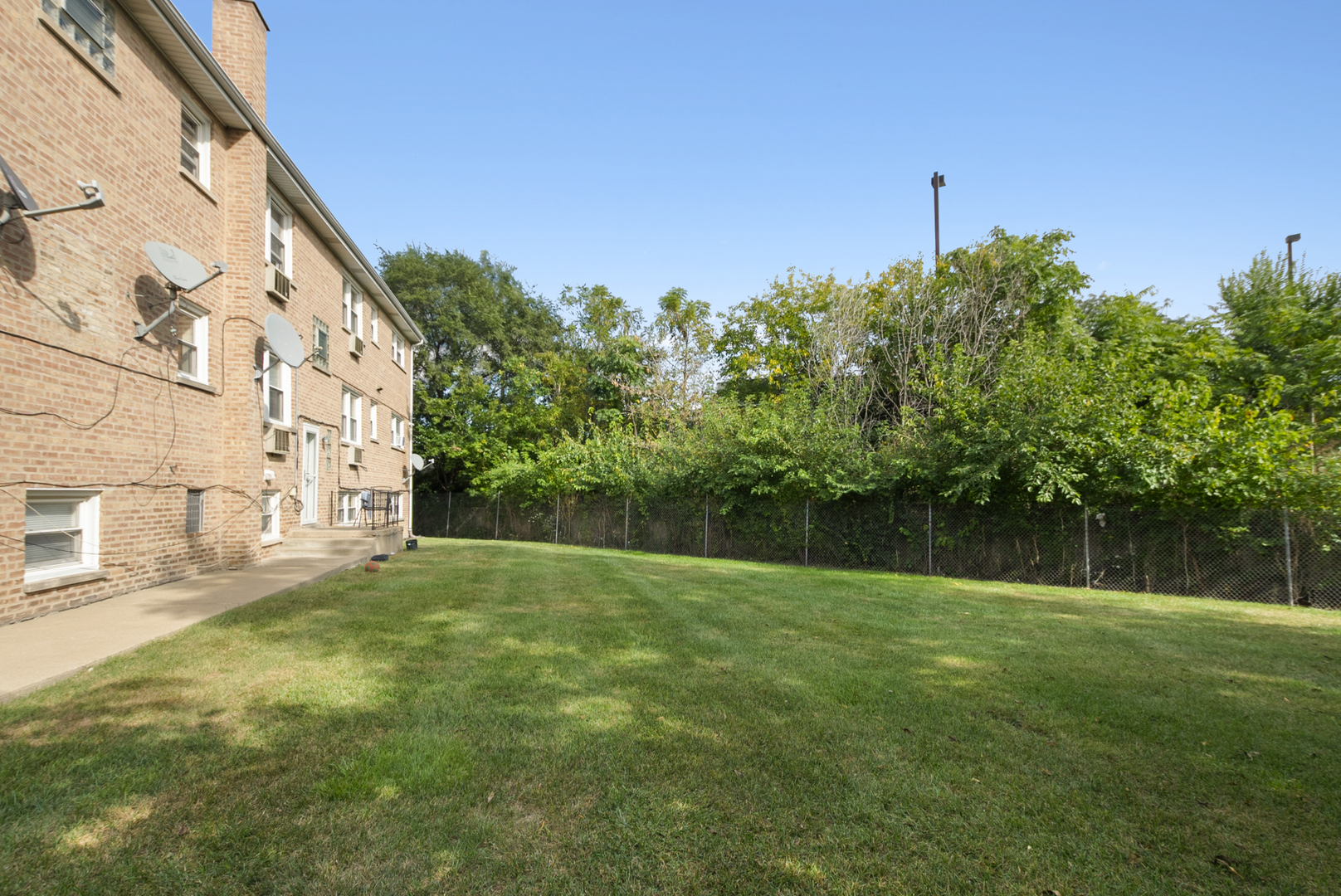 7121 West 110th Street, Unit 2E Worth, IL 60482 - Photo 11 of 15