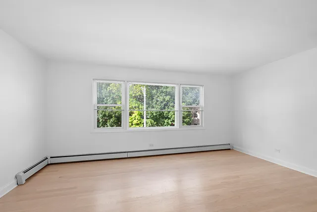 $1,300 | 7121 West 110th Street, Unit 2E, Worth, IL 60482