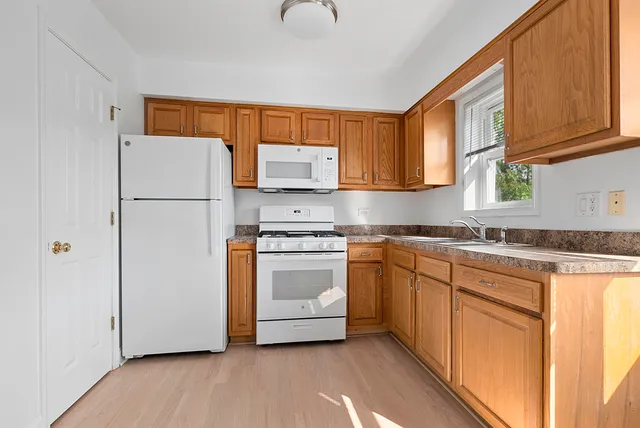 $1,300 | 7121 West 110th Street, Unit 2E, Worth, IL 60482