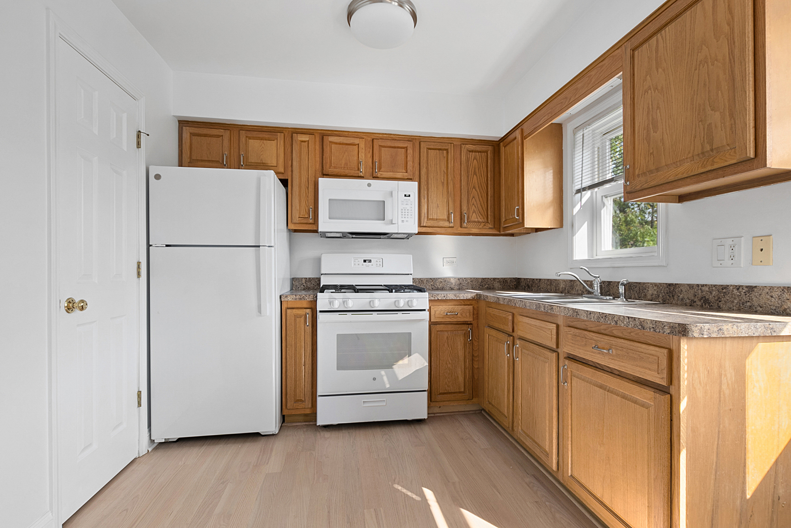 7121 West 110th Street, Unit 2E Worth, IL 60482 - Photo 6 of 15