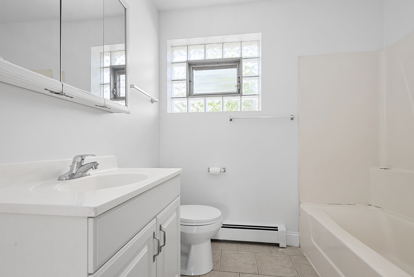 7121 West 110th Street, Unit 2E Worth, IL 60482 - Photo 8 of 15