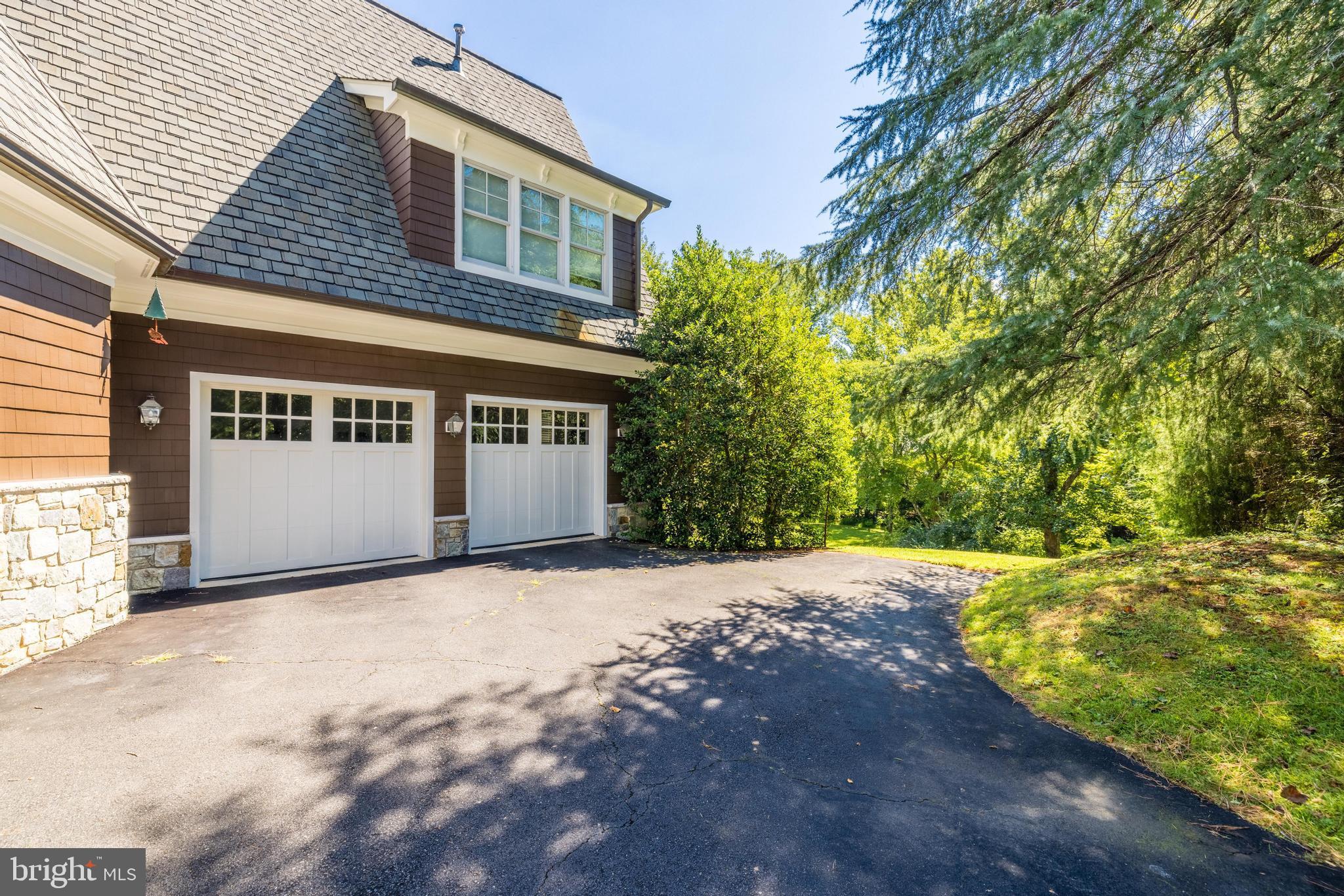 1027 Bellview Road McLean, VA 22102 - Photo 12 of 33 Gallery Image 12