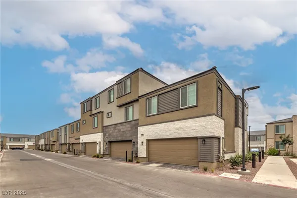 $370,000 | 1120 Tektite Avenue, Henderson, NV 89011
