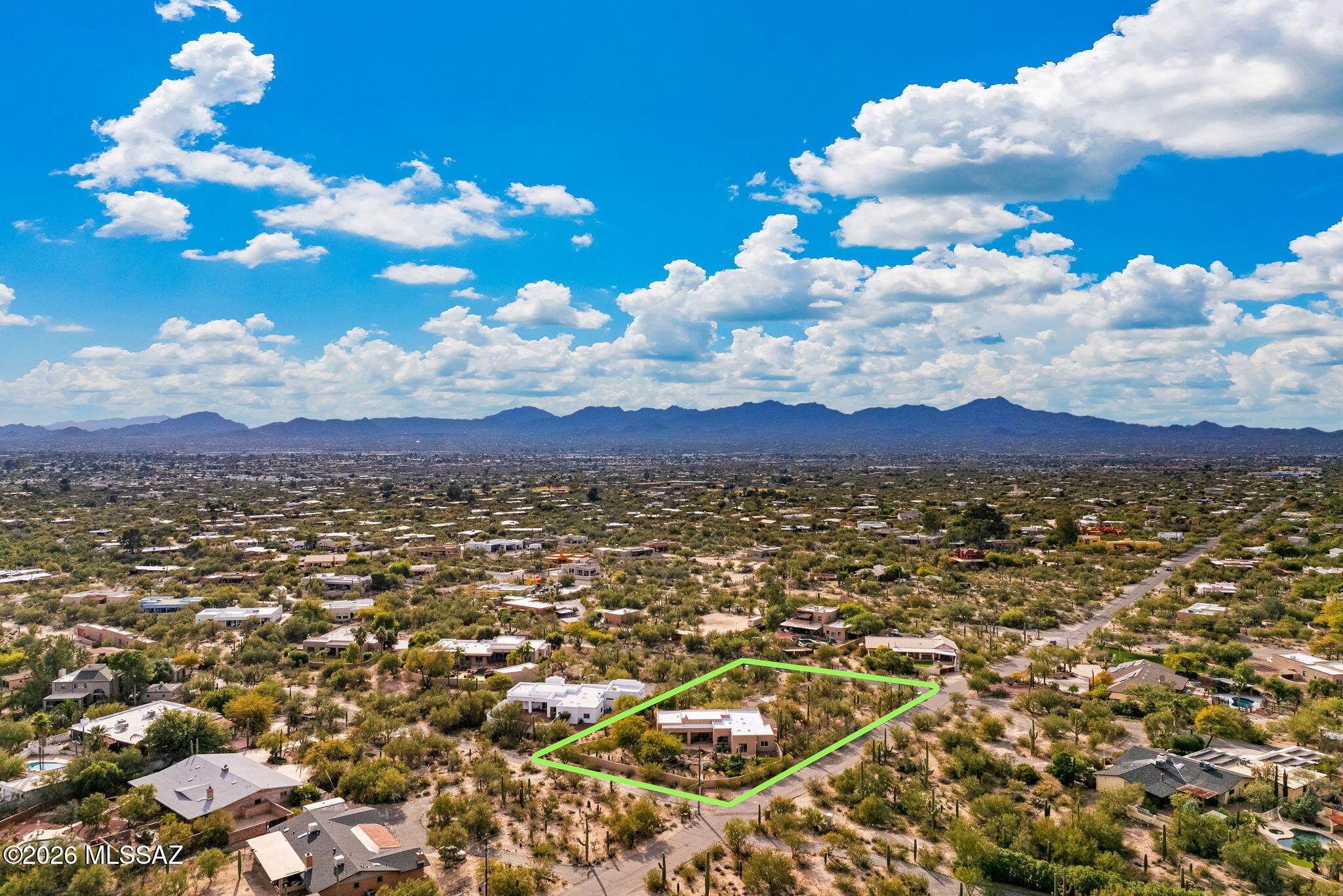 715 West Panorama Road Tucson, AZ 85704 - Photo 3 of 34 Spacious Lot