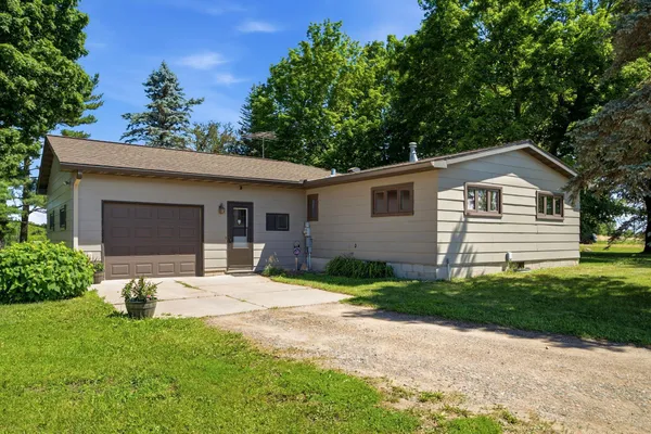 $399,900 | 49450 Government Road, Rush City, MN 55069