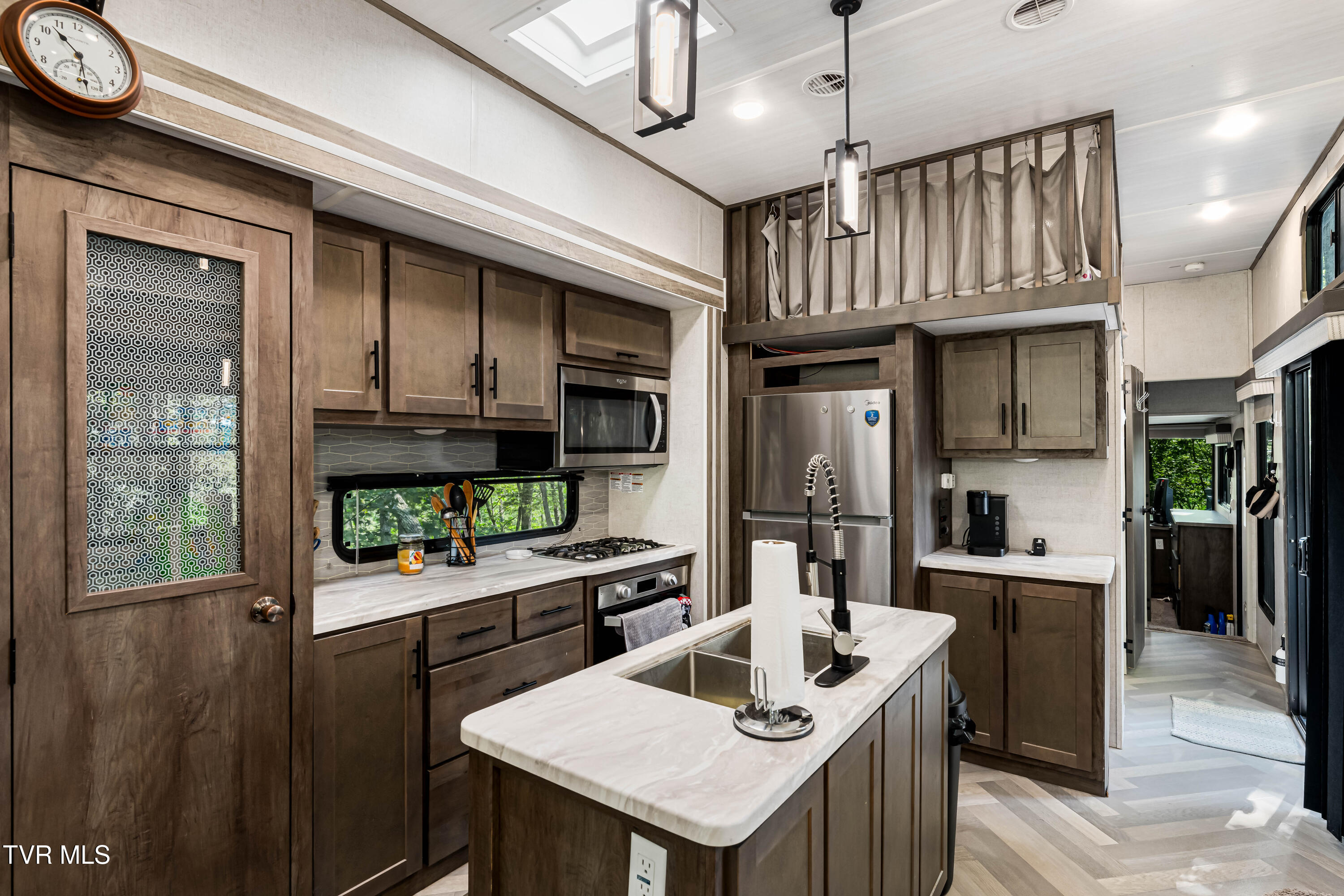 584 Dotson Road Trade, TN 37691 - Photo 16 of 50 584 Dotson Road (102 of 112)