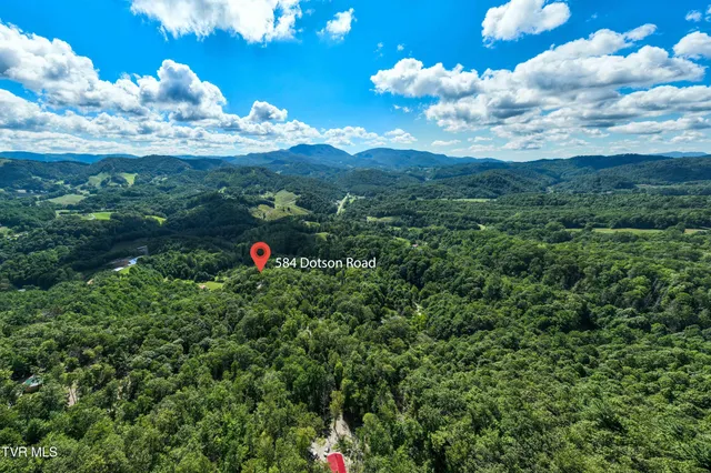 $299,900 | 584 Dotson Road, Trade, TN 37691