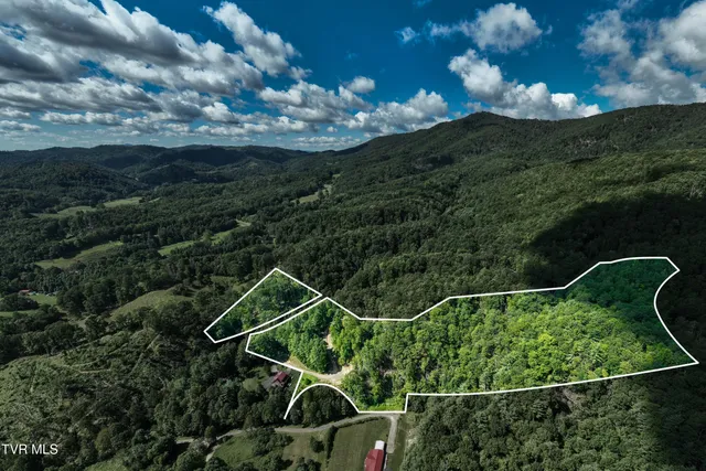 $299,900 | 584 Dotson Road, Trade, TN 37691