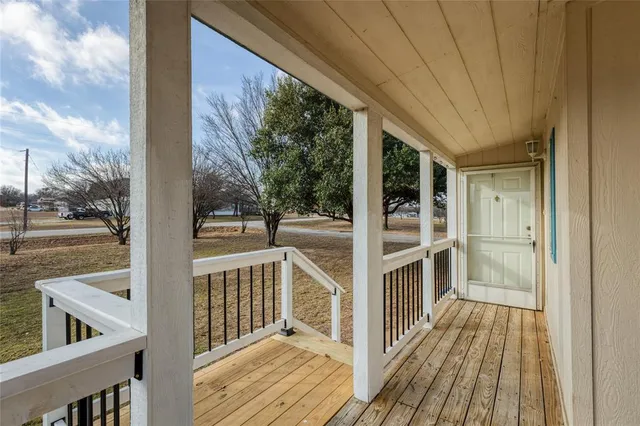 $305,000 | 156 Northwoods Court, Azle, TX 76020
