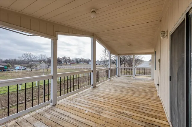 $305,000 | 156 Northwoods Court, Azle, TX 76020