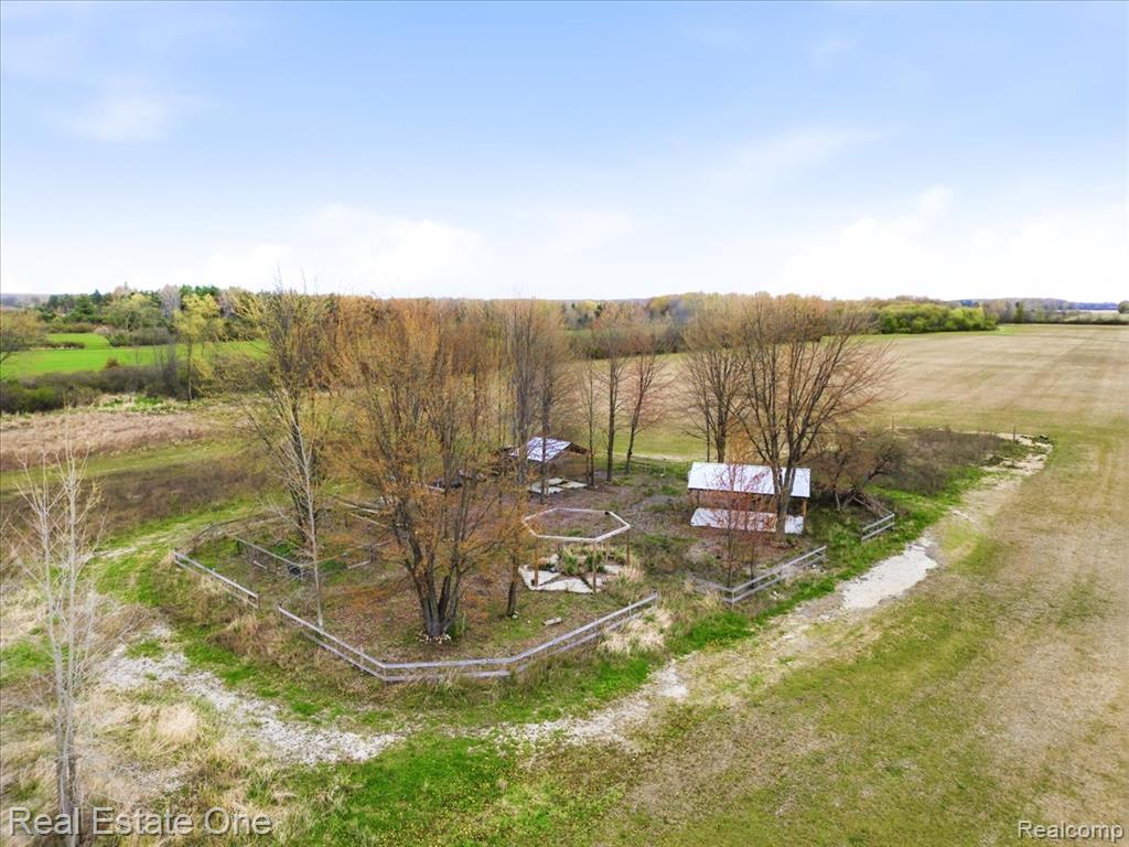 2320 Braidwood Road Memphis, MI 48041 - Photo 9 of 20