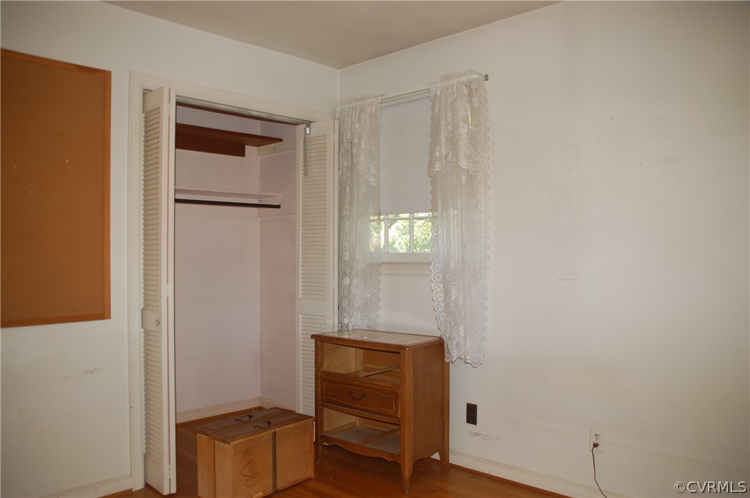 1213 Covington Road Colonial Heights, VA 23834 - Photo 25 of 33 a view of an empty room and window