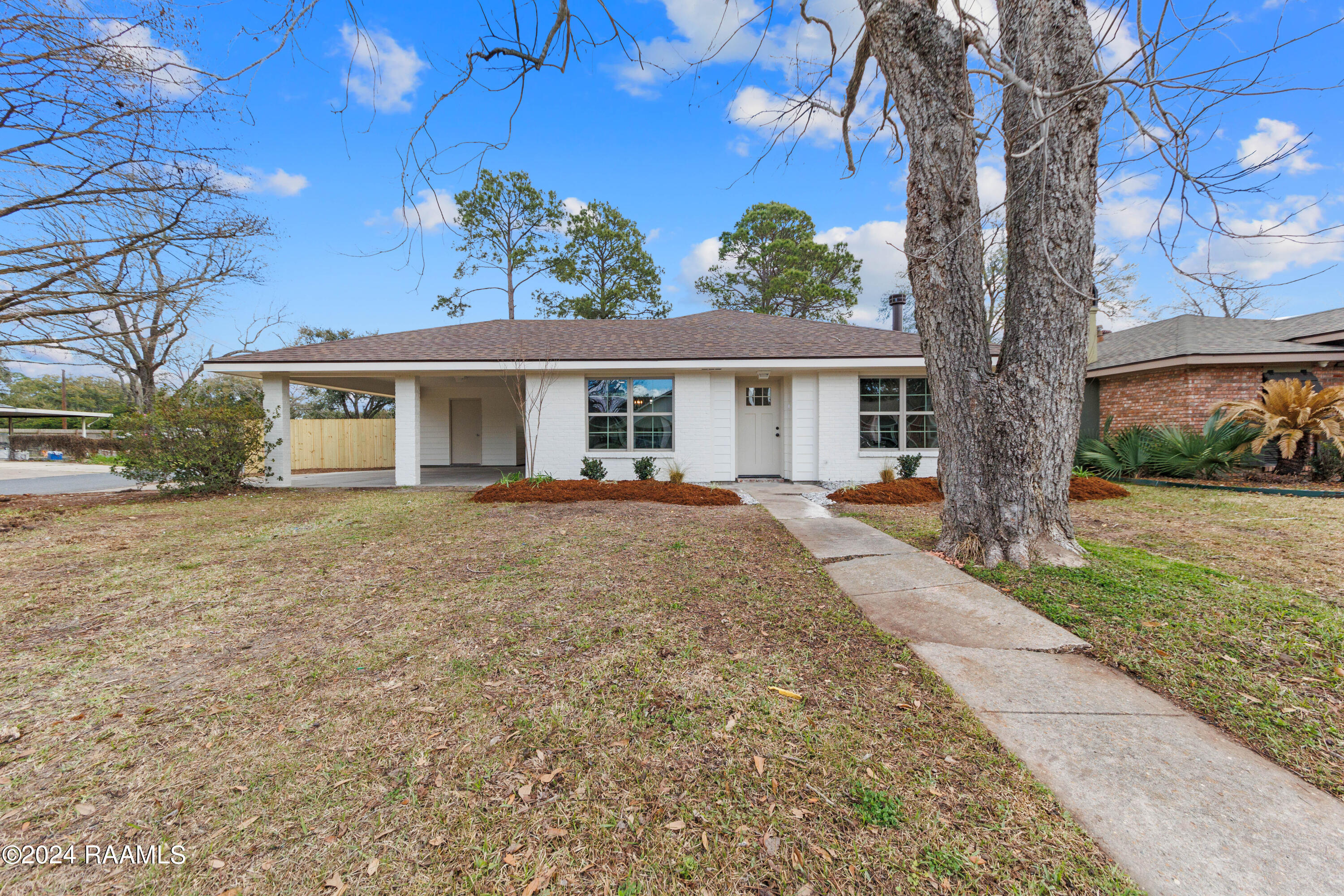 301 Rena Drive Lafayette, LA 70503 - Photo 1 of 29 301Rena-1