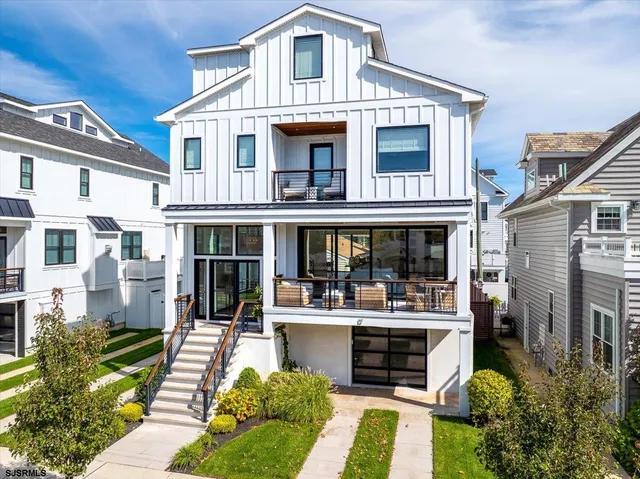 $4,750,000 | 17 North Mansfield Avenue, Margate City, NJ 08402