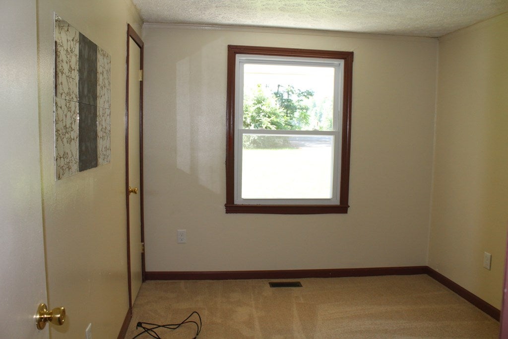 893 7 11 Road Cumberland, VA 23040 - Photo 9 of 20 Gallery Image 9